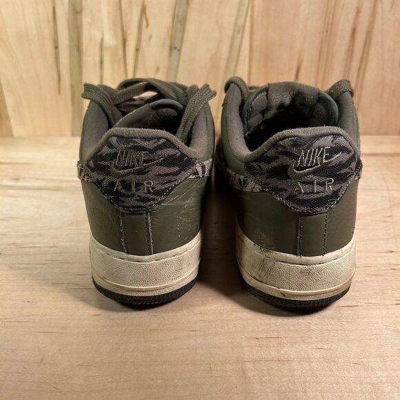 Nike Mens Air Force 1 Olive Green Shoes Sneakers Size 9 AF1 AQ4131-200 main image 6